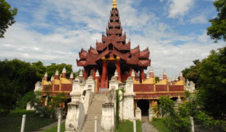 Mandalay pagoda