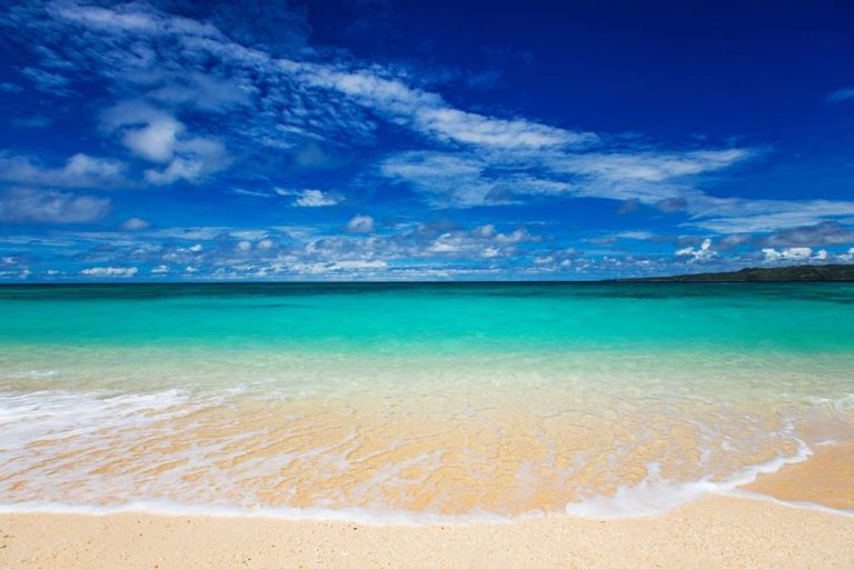 Filipíny Bohol Island písčité pláže